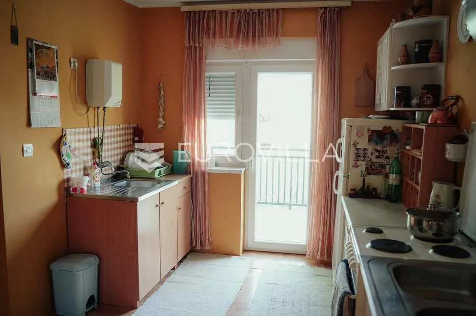nuštar, prostrana obiteljska kuća 280 m², na zemljištu od 5684 m² - slika 15