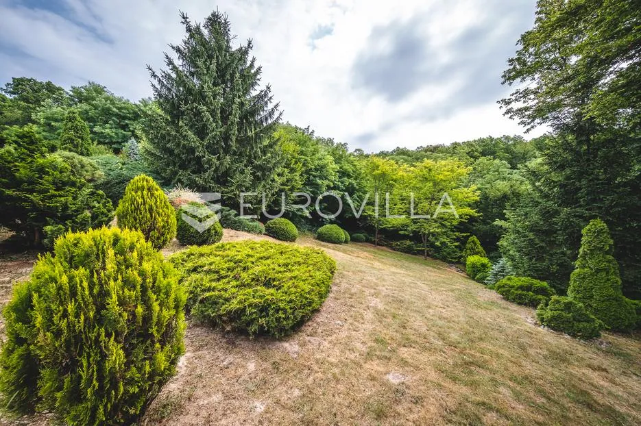 donja pušća, jedinstvena obiteljska villa, parcela 5000 m² - slika 67