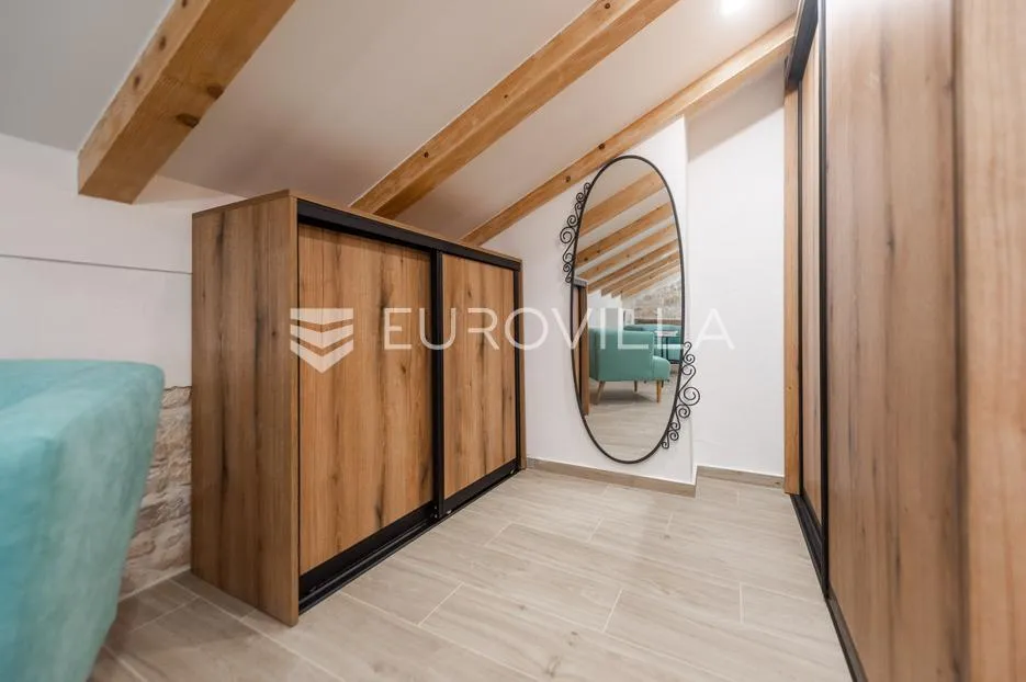 istra, umag, autentična istarska kamena kuća 260 m², okružena zelenilom, 1349 m² okućnice - slika 50