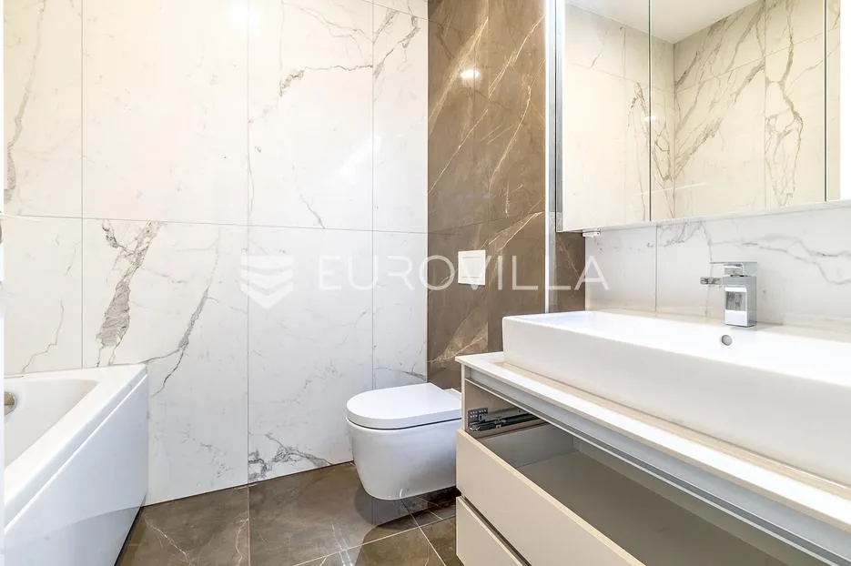zagreb, maksimir komforan četverosoban stan 96 m² 2gpm - slika 6