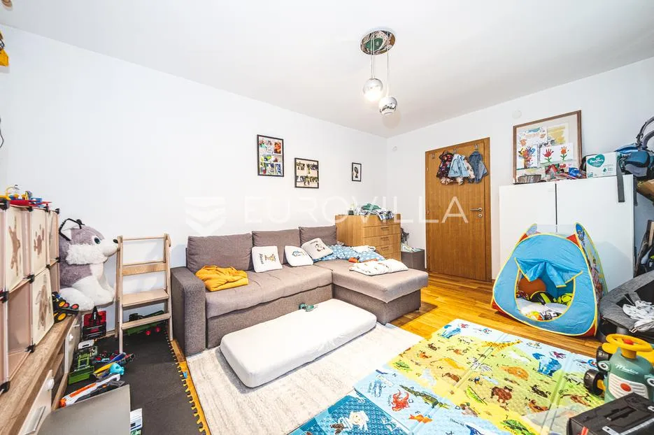 zagreb, šestinski vrh, dvosoban pet friendly stan površine 57 m² s vrtom i 2 parkinga - slika 6