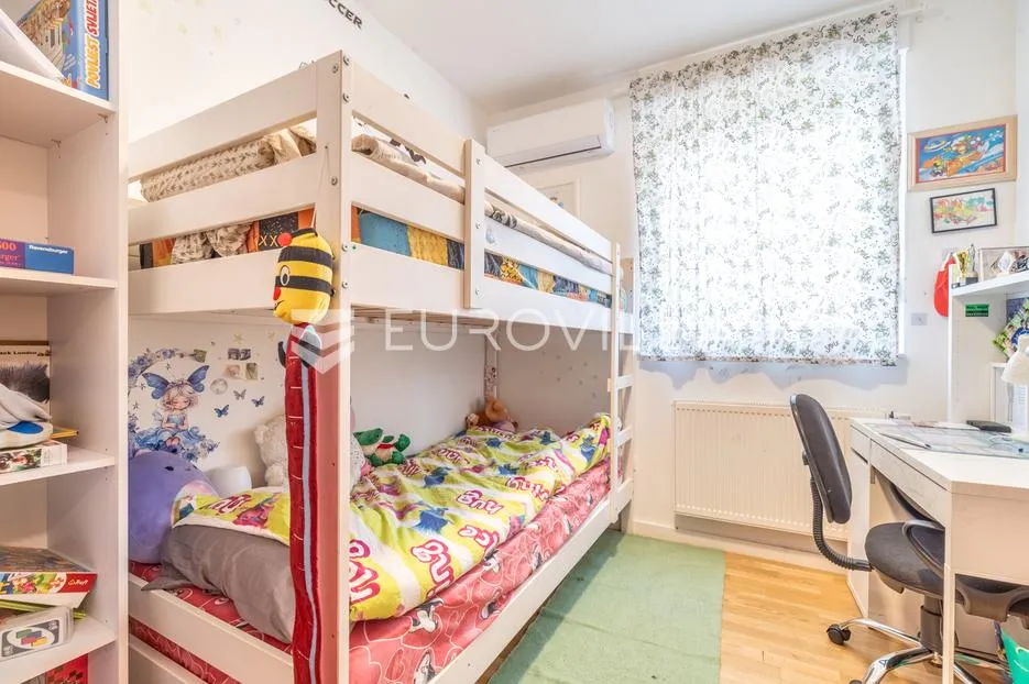 zagreb, dugave, trosoban stan 71 m² s vrtom - slika 5