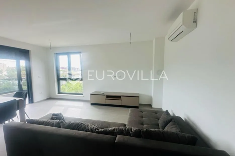pula, šijana, nov trosoban stan 76 m², novogradnja - slika 21