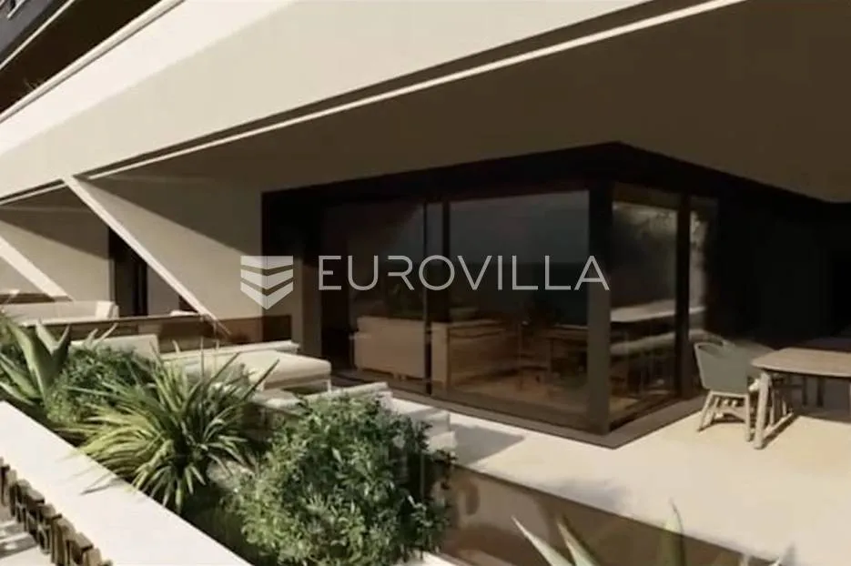 Opatija, dvosoban stan s pogledom na cijeli Kvarner, 53,24 m²