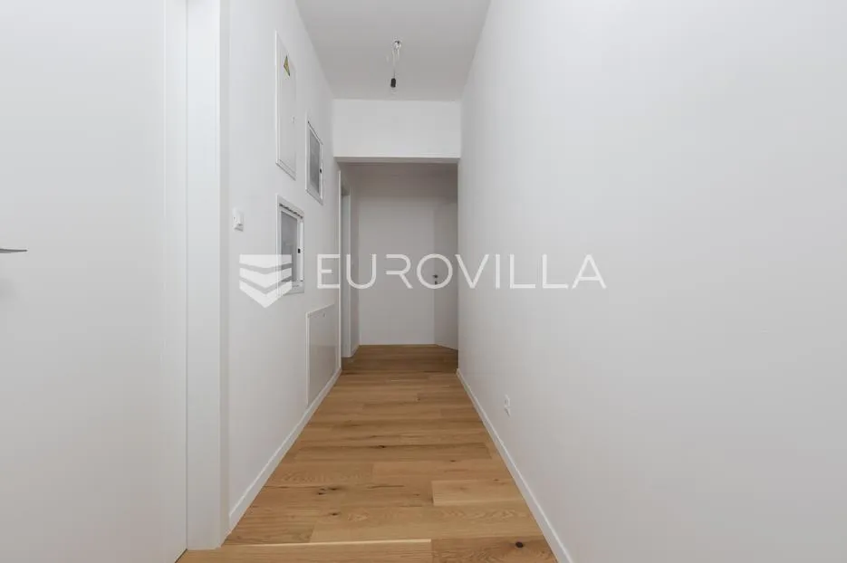 rijeka, pećine, novogradnja, luksuzan trosoban stan 105,96 m² prvi red do mora - slika 11
