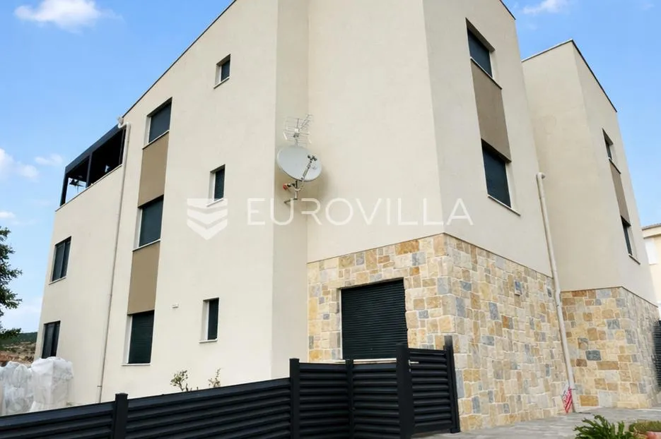 pag, šimuni, četverosoban penthouse u novogradnji, 100 m od mora - slika 29