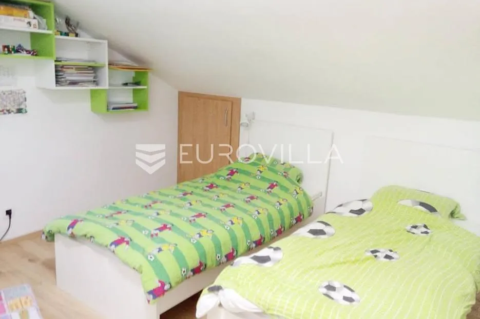 viškovo, gornji sroki, četverosoban stan površine 94,75 m² s prostranom okućnicom - slika 5