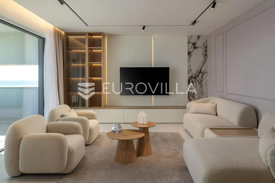 opatija, luksuzan četverosoban stan s pogledom na more 142.87 m² - slika 9