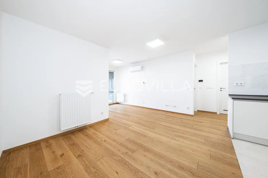zagreb, črnomerec, odličan poslovni prostor nkp 66 m2 + gpm - slika 2