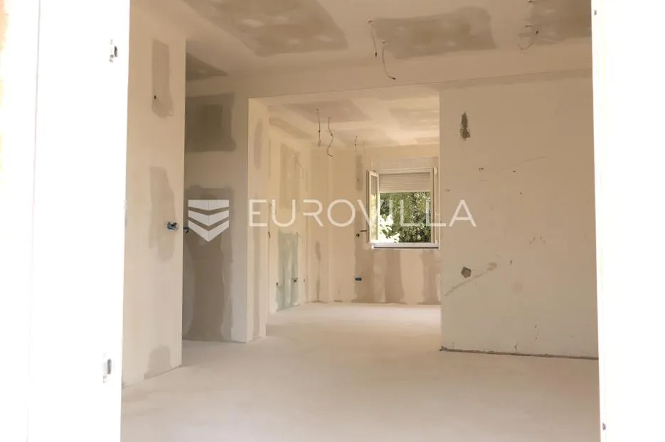 zadar, centar, kolovare prekrasan stan prvi red do mora s garažom i parking mjestom 135 m² - slika 21