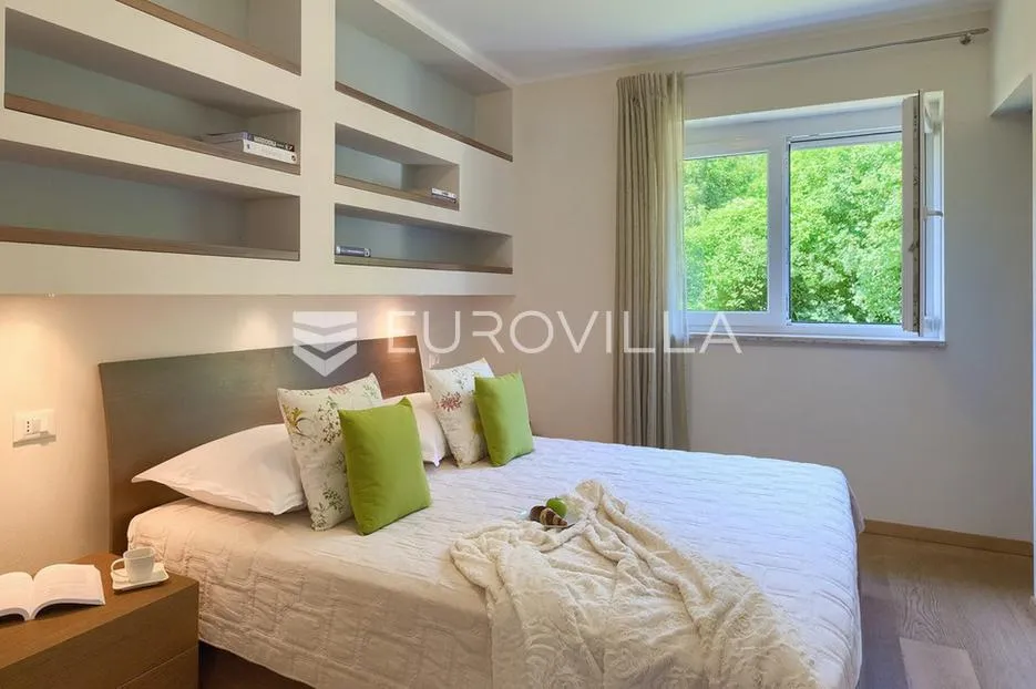 labin, kršan, prekrasna samostojeća kuća s bazenom na prostranom zemljištu od 4261 m²,mirna lokacija - slika 19
