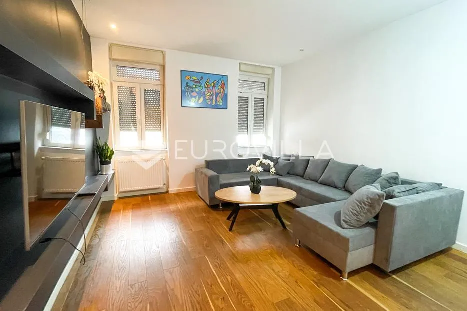 Osijek, Centar, stilski uređen dvosoban stan za najam, 71 m² - Gornji grad / Centar