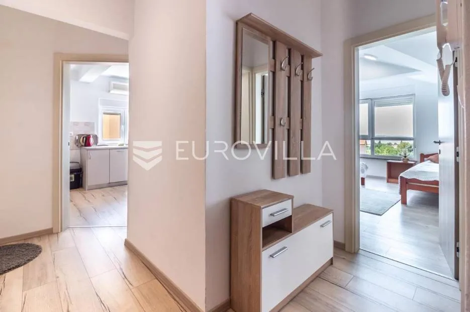 istra, peroj, apartmanska kuća s prekrasnom okućnicom i panoramskim pogledom na brijune - slika 29