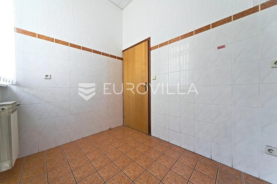 osijek, centar, zakup uličnog poslovnog prostora 283 m², županijska - slika 30