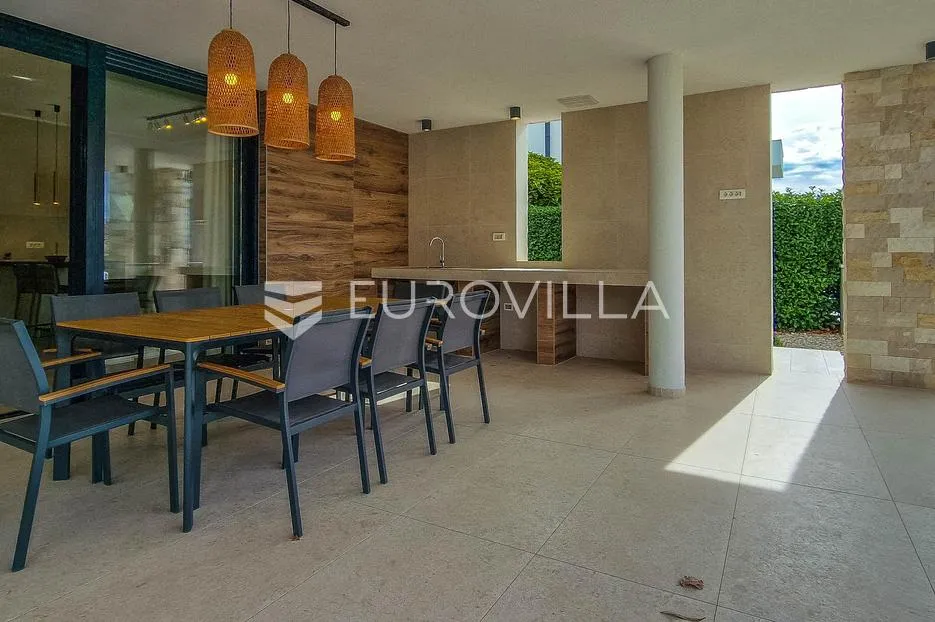 istra, luksuzna villa 276 m² s 4 spavaće sobe, bazenom i pogledom na more - slika 6