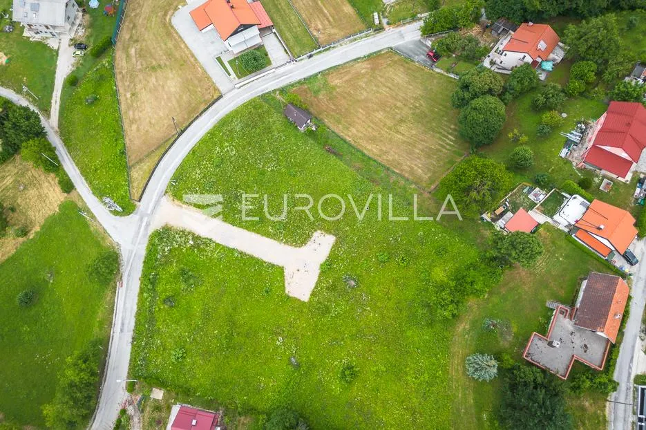 samobor, vrhovčak, građevinsko zemljište 829 m² na odličnoj lokaciji - slika 2