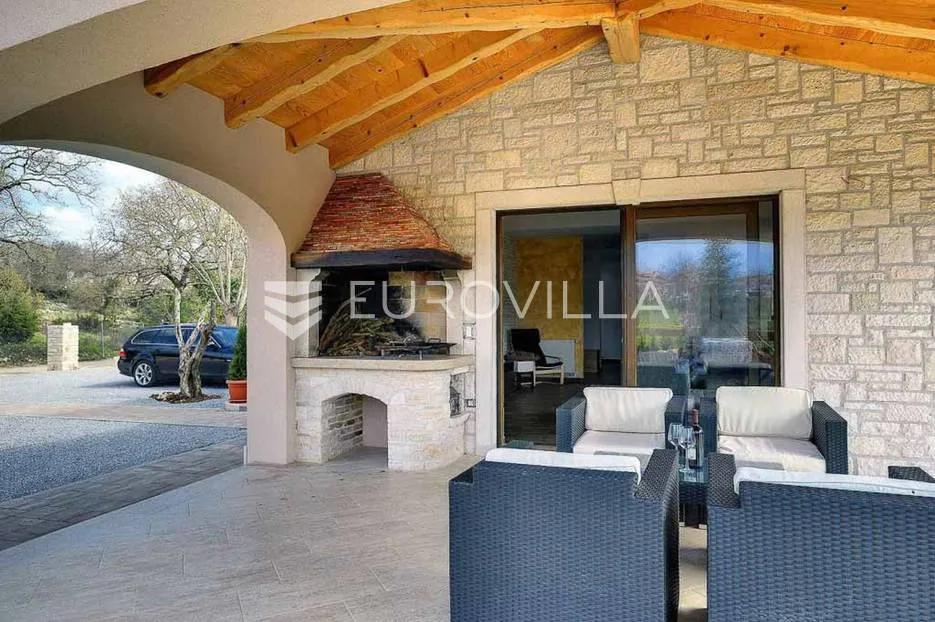 istra, rovinjsko selo, kuća za odmor površine 400 m2 - slika 9
