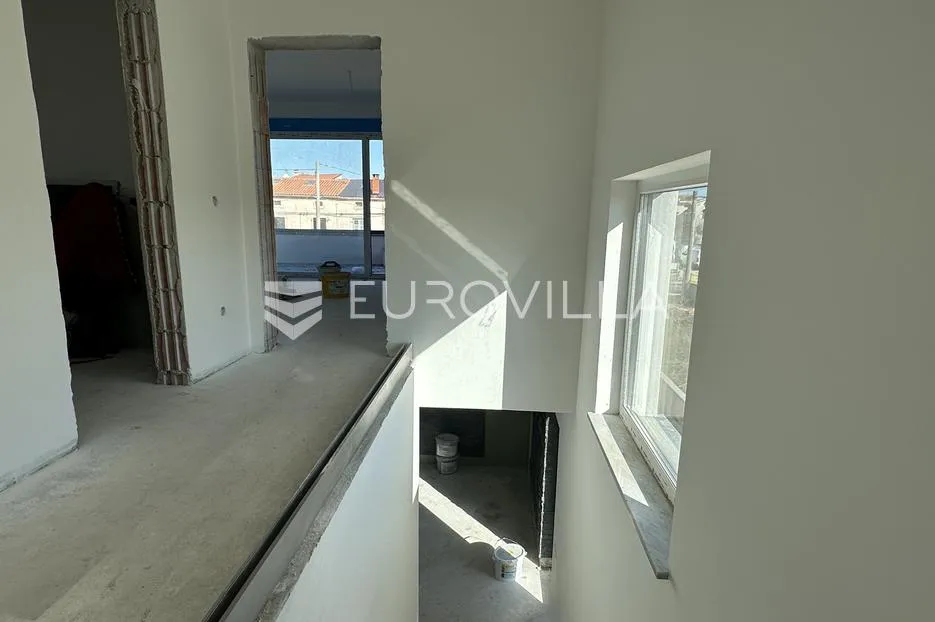 istra, marčana moderna dvojna kuća nkp 240 m2 sa velikim bazenom - slika 28
