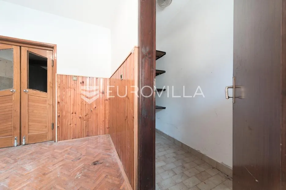 osijek, donji grad, kuća s dvorištem za adaptaciju 236 m² - slika 23