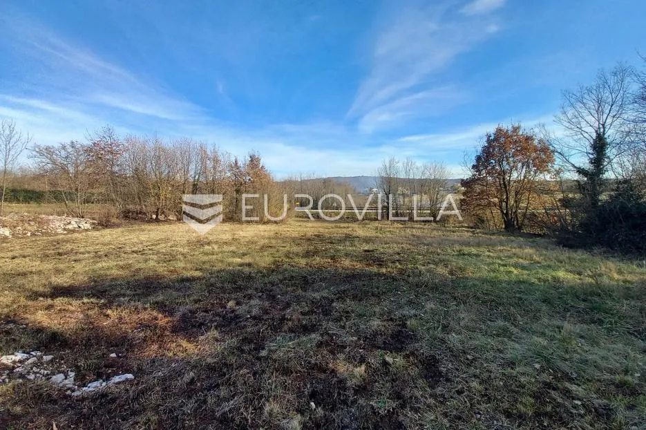 istra, tinjan, građevinsko zemljište u mirnom okruženju - slika 11