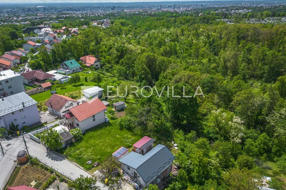 zagreb, remete, građevinsko zemljište 1201 m², odlična lokacija - slika 2