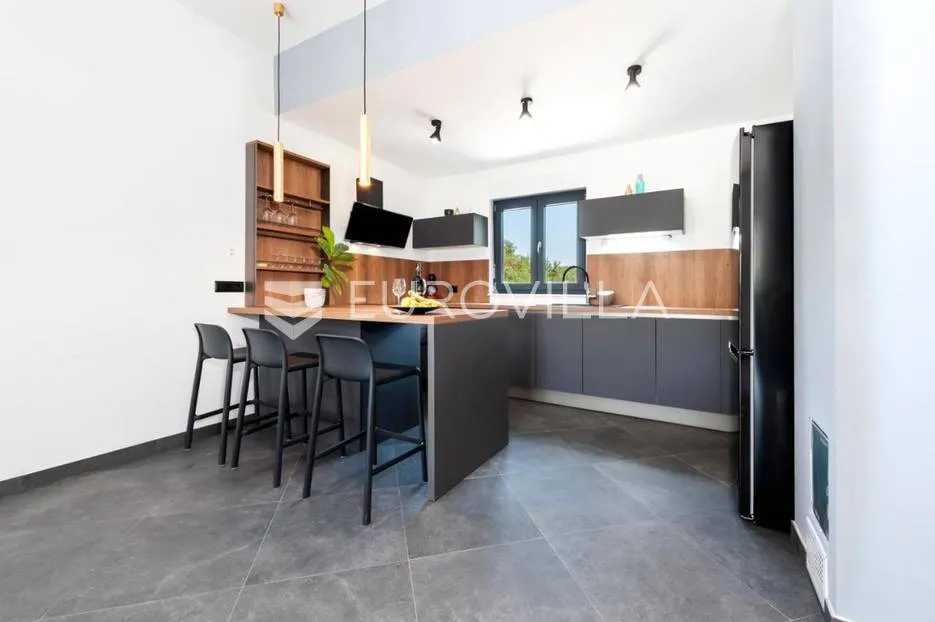 istra, rovinj, prekrasna moderna nova villa 139 m² sa bazenom - slika 12