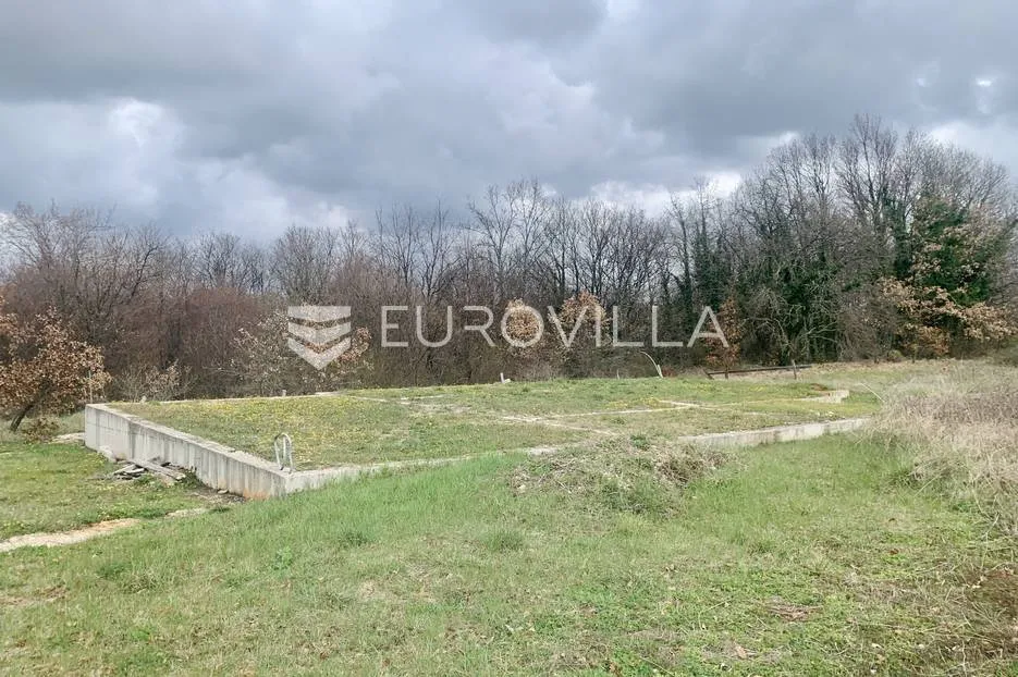 istra, svetivinčenat, građevinsko zemljište sa projektom - slika 8