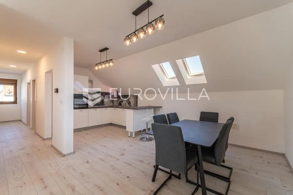 varaždin, centar, uređen trosoban stan površine 74,86 m² - slika 2