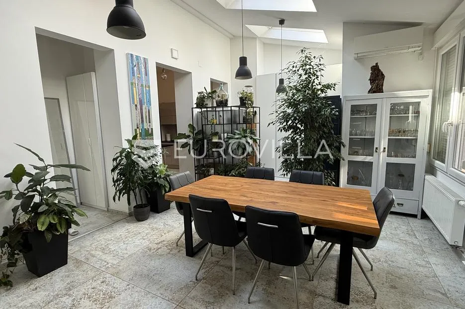 osijek, centar grada, uređen 3, soban stan površine 86 m² na 1. katu - slika 2