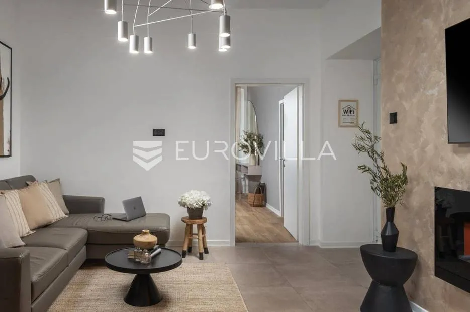 istra, pula, moderan dizajnerski stan,50 m², u strogom centru grada - slika 2