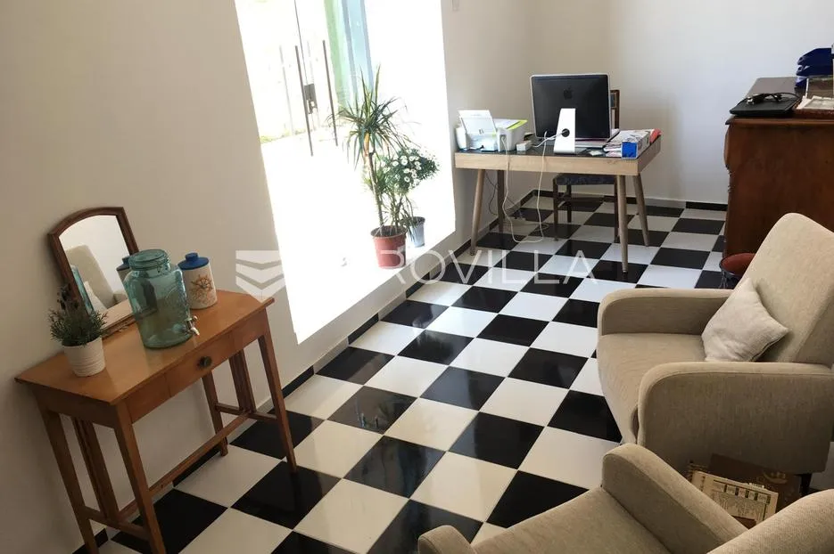 šibenik centar, apartmanska kuća, odlična investicija - slika 12