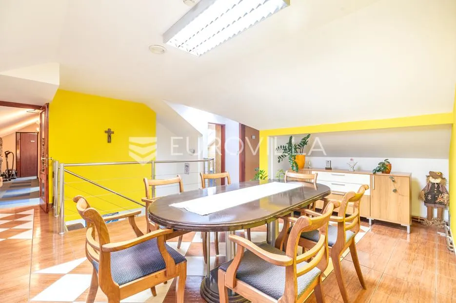 dugo selo, dvoetažni poslovni prostor površine 177,48 m2 - slika 2