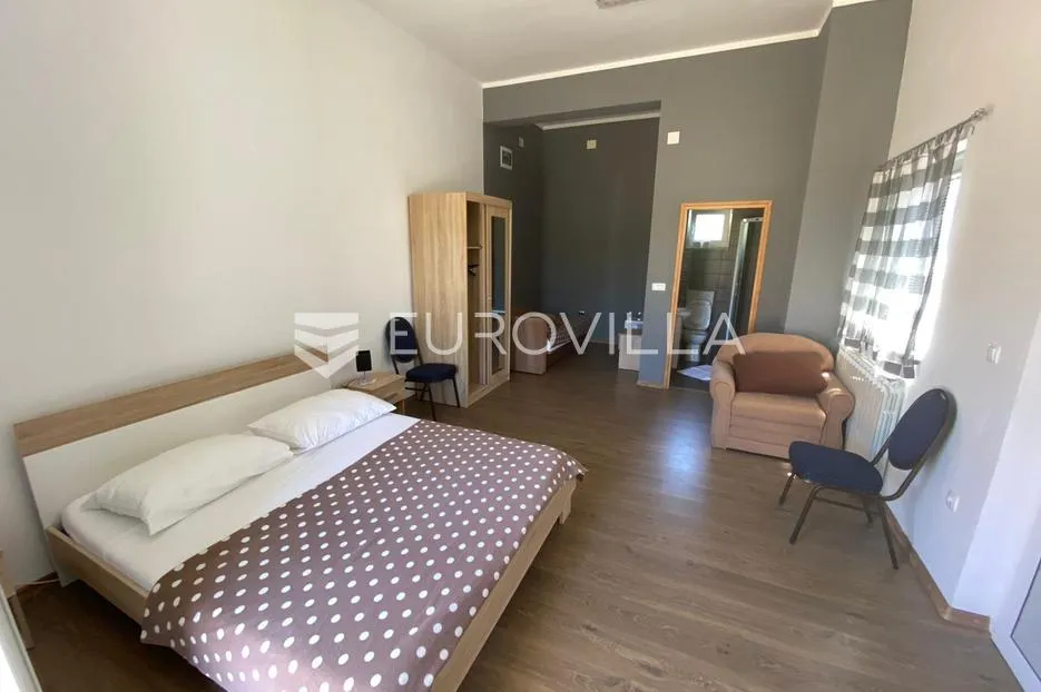 istra, umag, uhodani restoran s potencijalom - slika 4