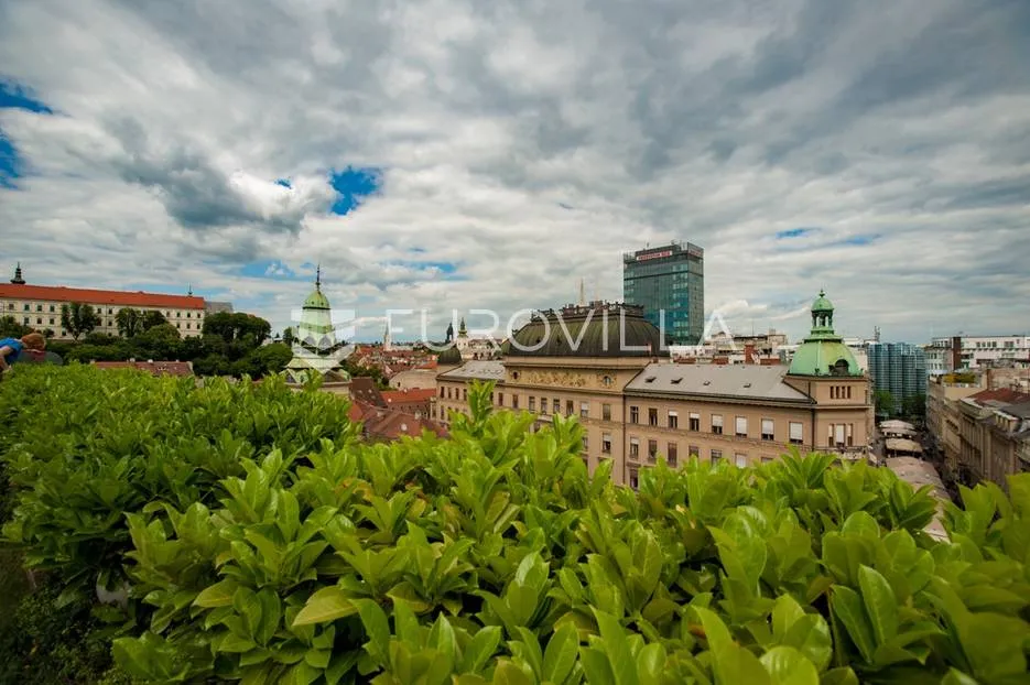 zagreb, cvjetni trg, luksuzan dvosoban penthouse 90 m² s terasom 50 m² - slika 18