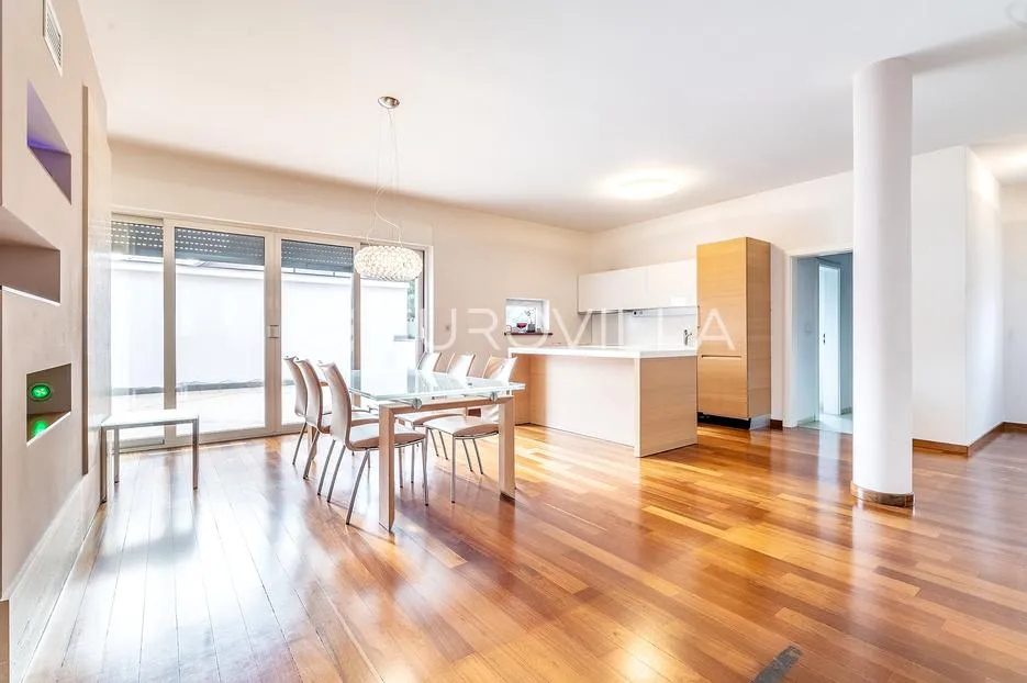 zagreb, maksimir, obiteljska kuća s bazenom 480 m2 - slika 7