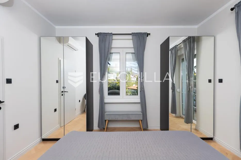 opatija, centar, luksuzan četverosoban stan 110 m² - slika 9