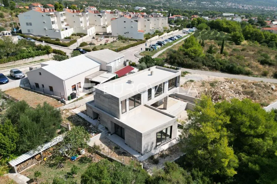 kaštel novi, moderna vila u izgradnji s bazenom i pogledom na more - slika 22