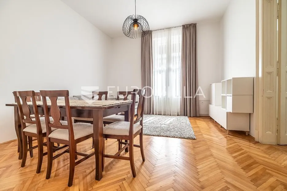 zagreb, centar, kaptol, atraktivan trosoban stan 75 m², dvije spavaće sobe - slika 2
