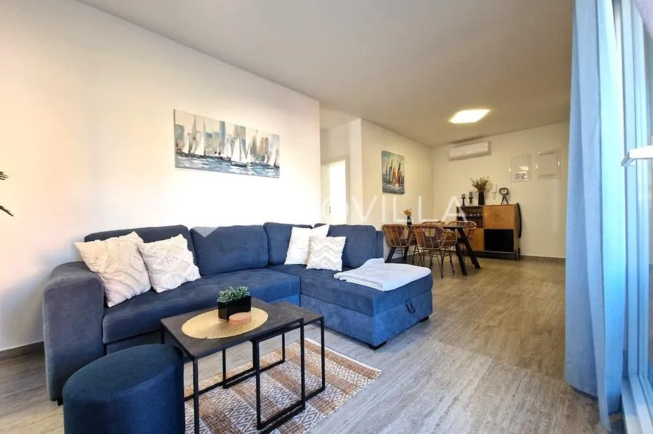 vir, prizemni apartman s 2 spavaće sobe, 40 m od mora, top lokacija - slika 12
