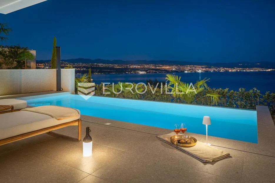 opatija, luksuzan četverosoban stan s privatnim bazenom 220,92 m² - slika 43