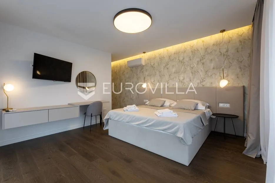 kaštel stari, luksuzna vila s bazenom i pogledom na more - slika 28