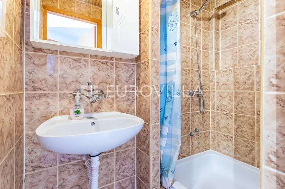 vodice, trosoban stan s pogledom na more - slika 20