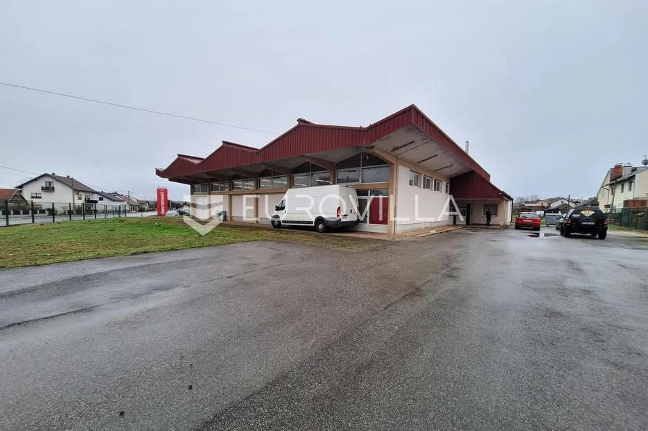Karlovac, Turanj, proizvodna hala, skladište 600 m², velika parcela, odlična lokacija
