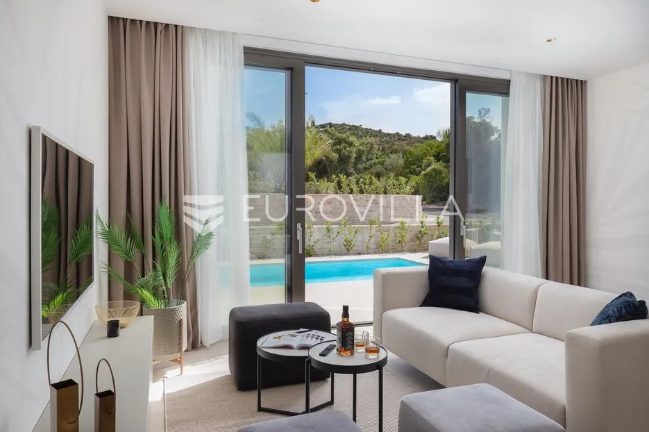 tkon, palms resort, luksuzna vila s bazenom i pogledom na more - slika 7
