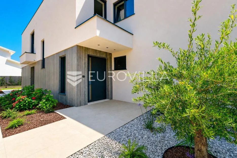 kostrena, rožići, ekskluzivan penthouse 200 m², panoramski pogled na more - slika 22