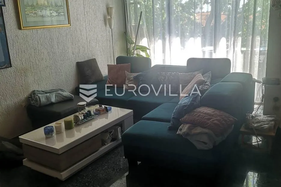 medulin, velika samostojeća kuća na okućnici od 550 m2 - slika 14