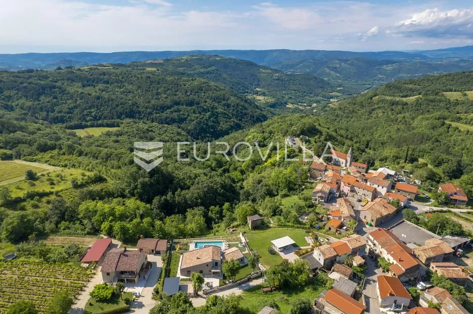 istra, luksuzna vila s panoramskim pogledom u srcu istre - slika 29
