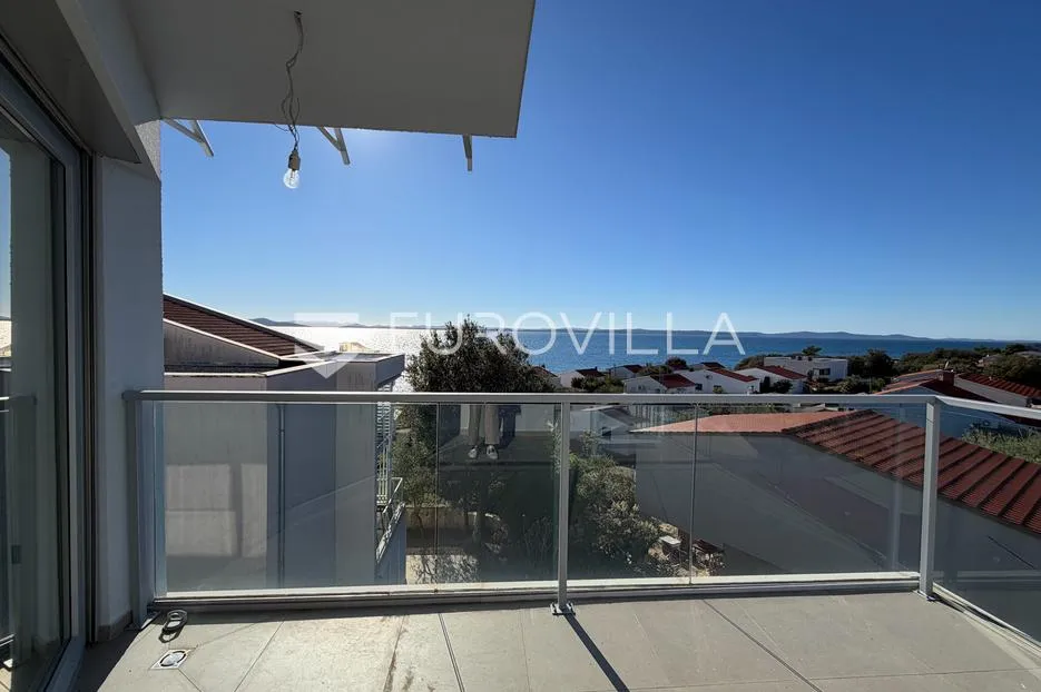 zadar, petrčane, ekskluzivan stan s krovnom terasom i panoramskim pogledom na more - slika 10