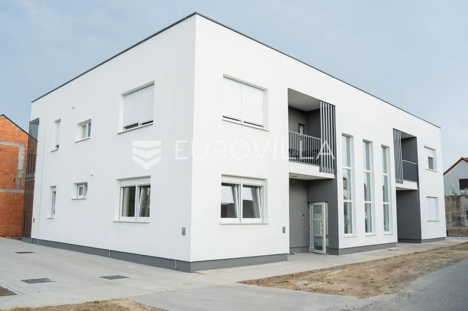 vukovar, mitnica, luksuzan četverosoban stan 102,06 m² - slika 29