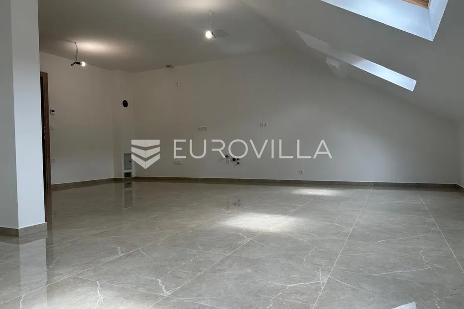 požega, sv.roka, četverosoban stan 83 m² - slika 12